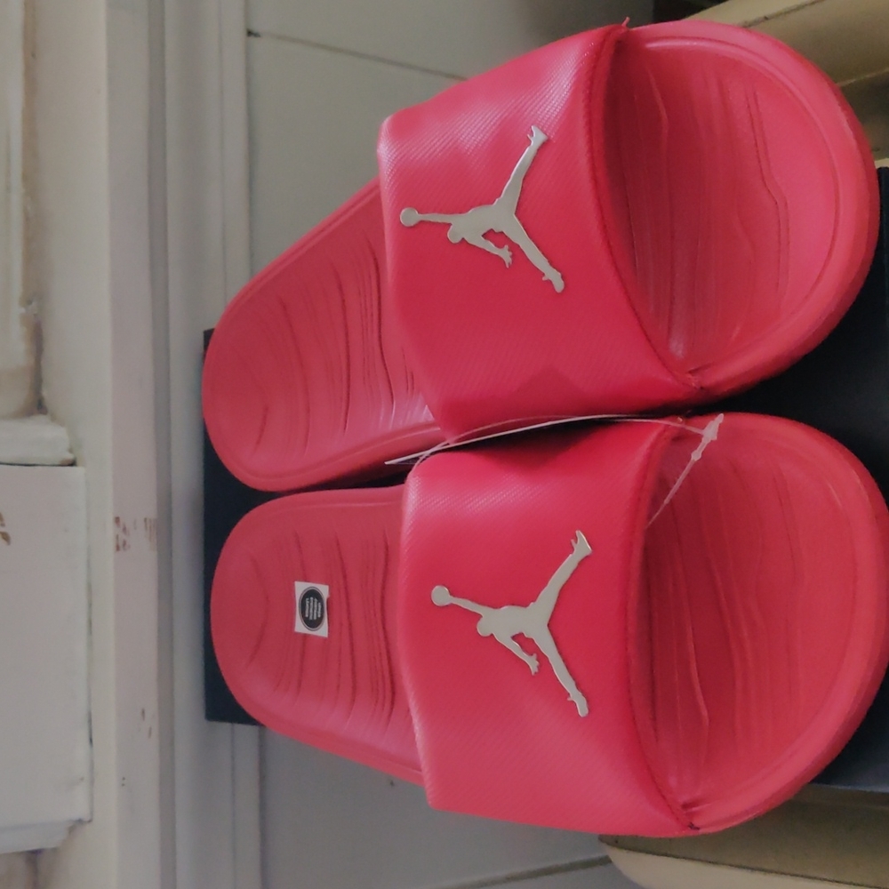 Jordan break slides